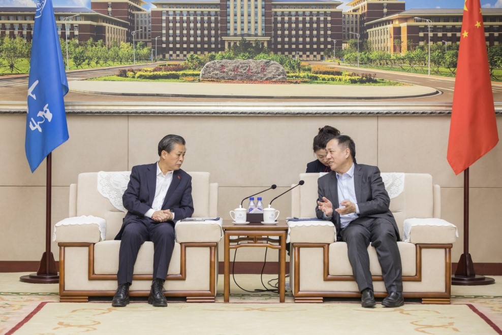 1585558588647503.jpg AD5A43083BBA943F1C56004F508_8EBFE916_2E78B.jpg